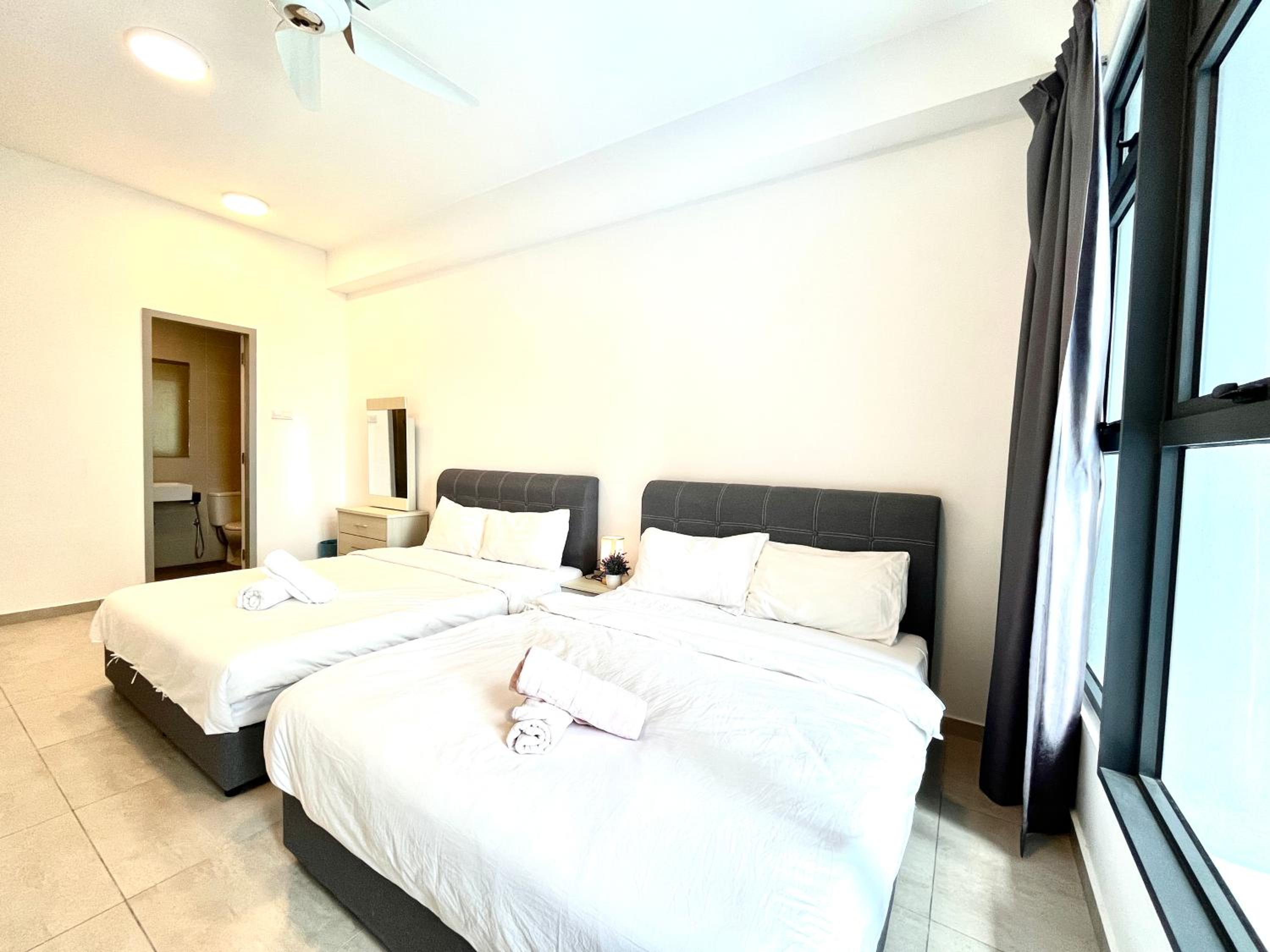Golden House-Atlantis Residence