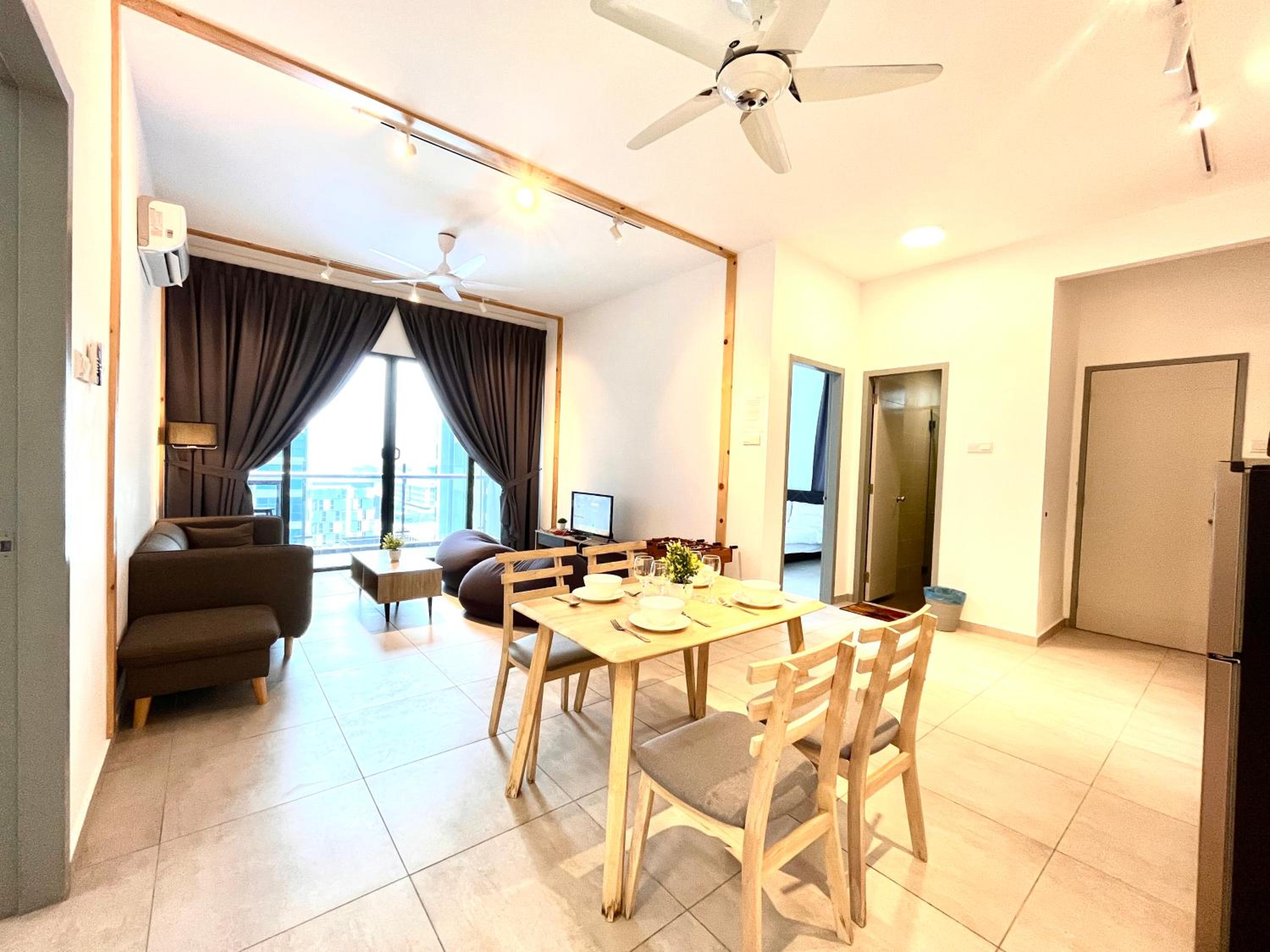 Golden House-Atlantis Residence