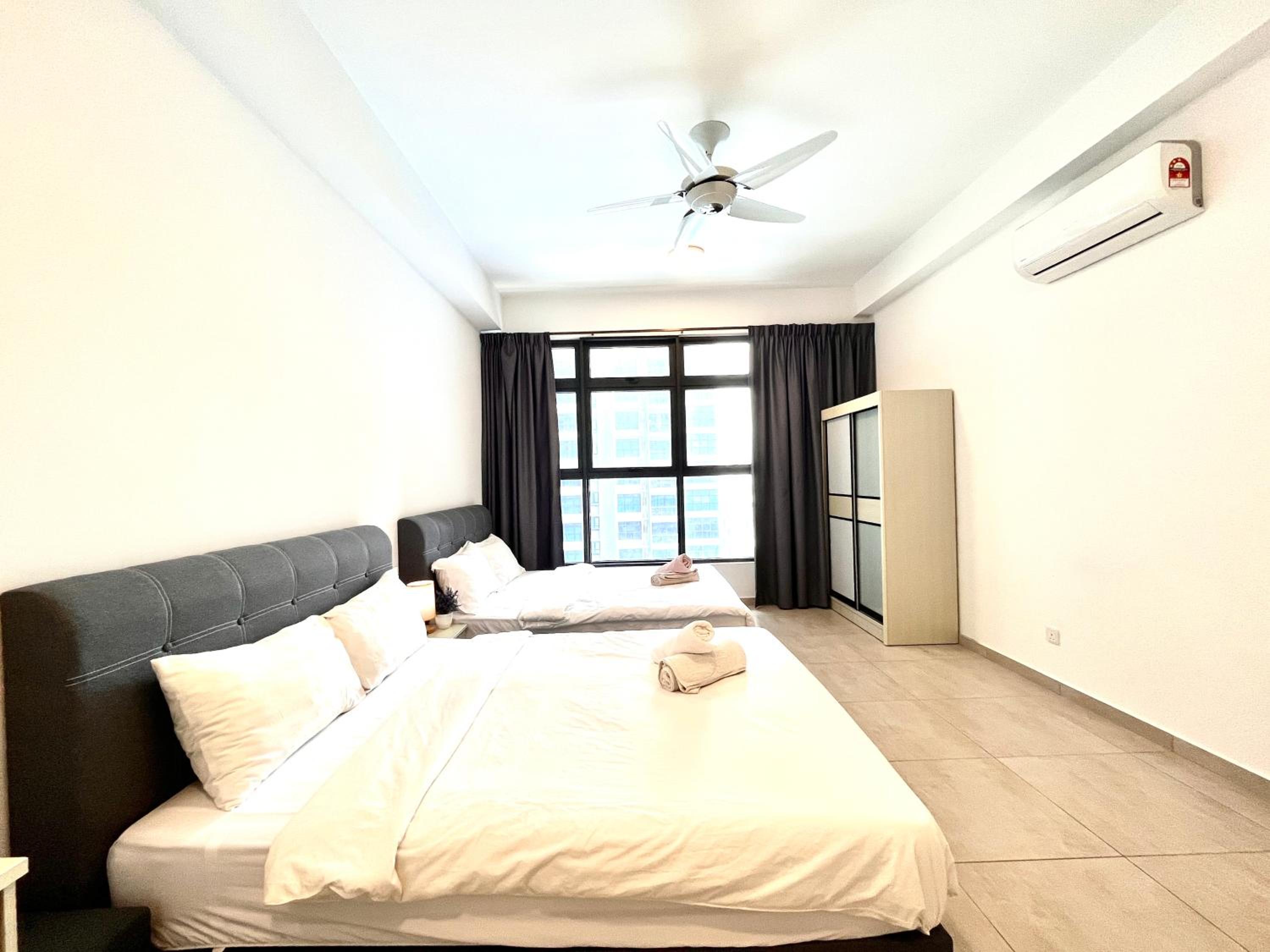 Golden House-Atlantis Residence