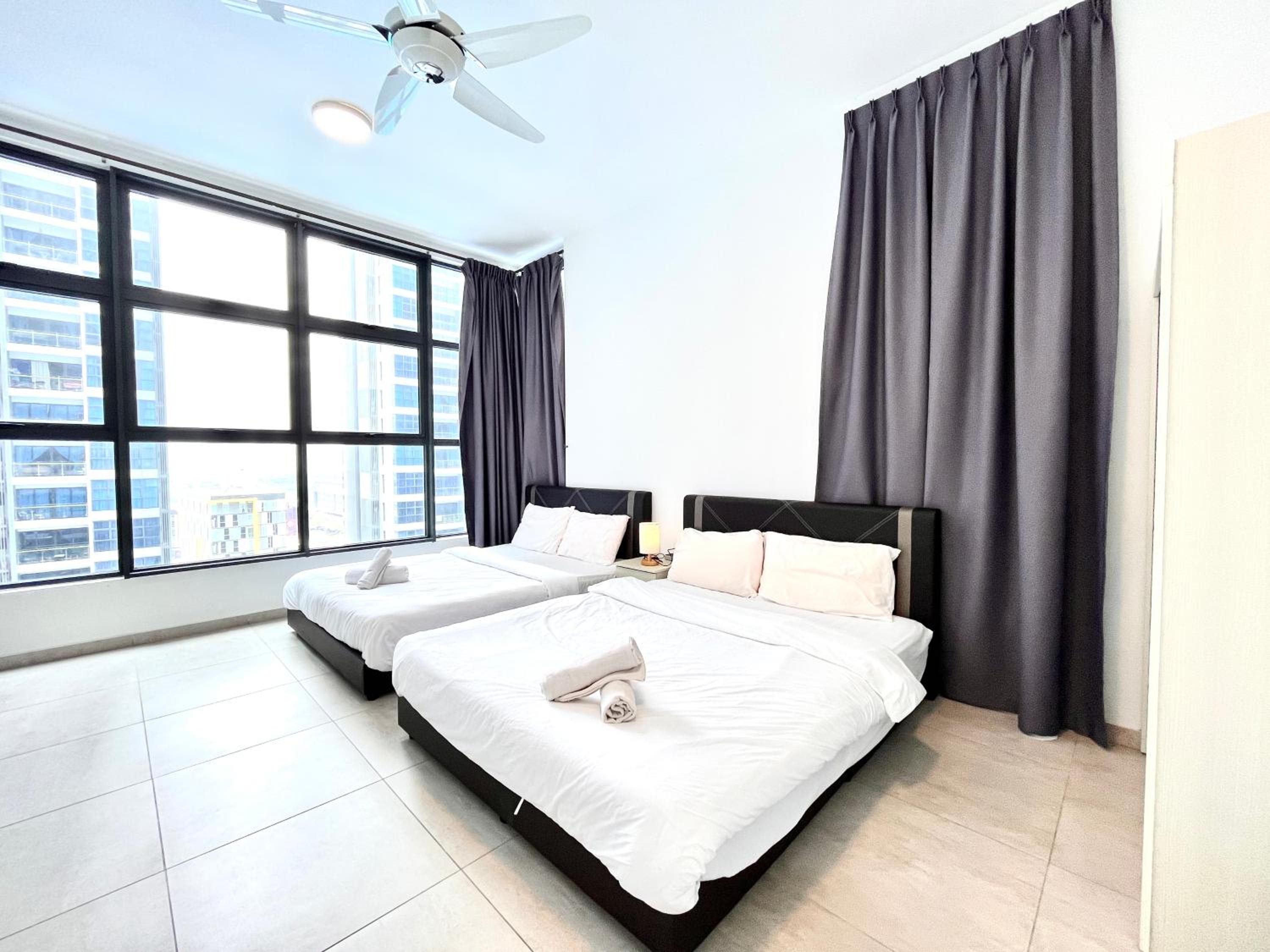 Golden House-Atlantis Residence