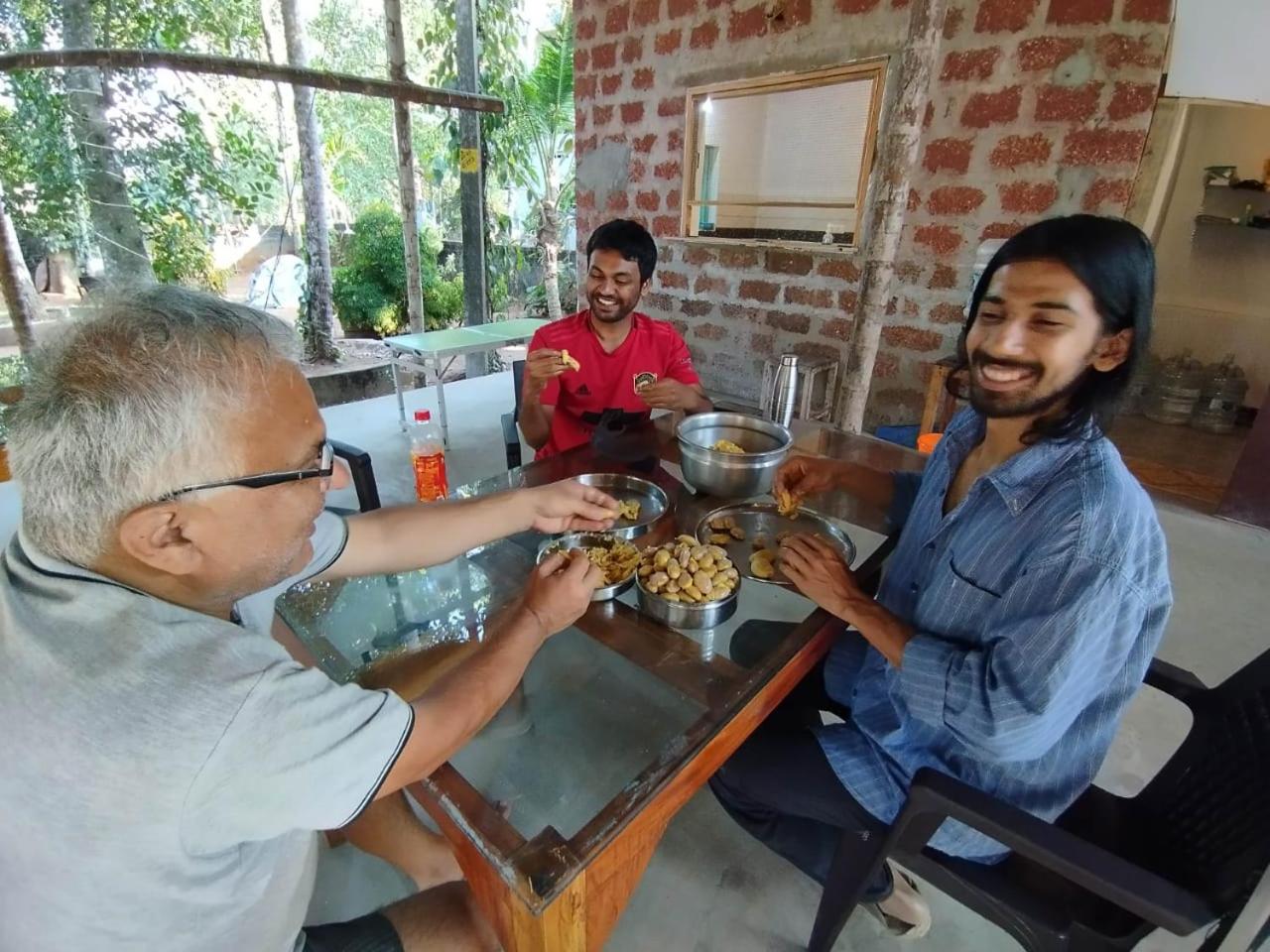 Molly's Hostel