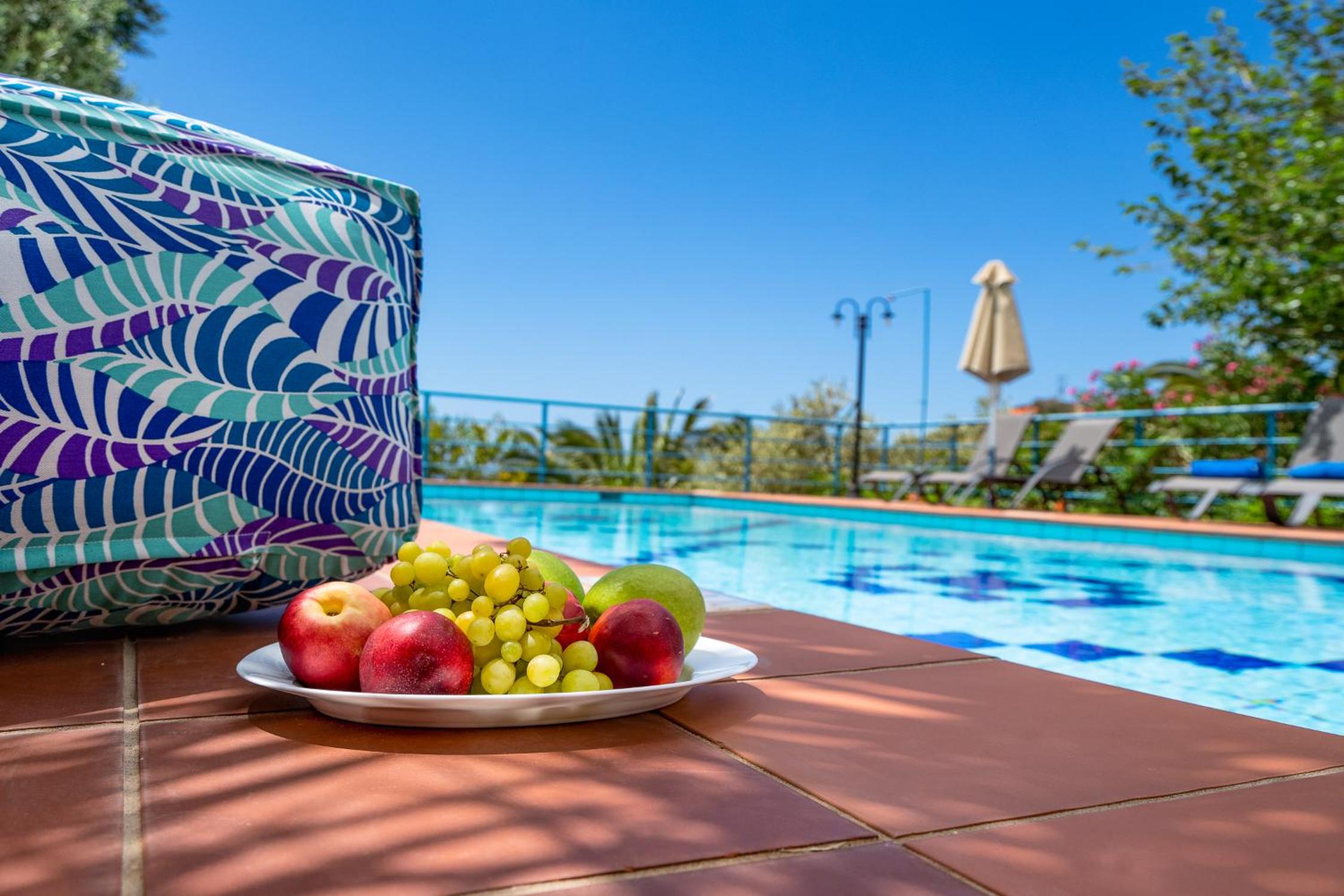 A 5 bedroom villa with pool & amazing sea view! view 5