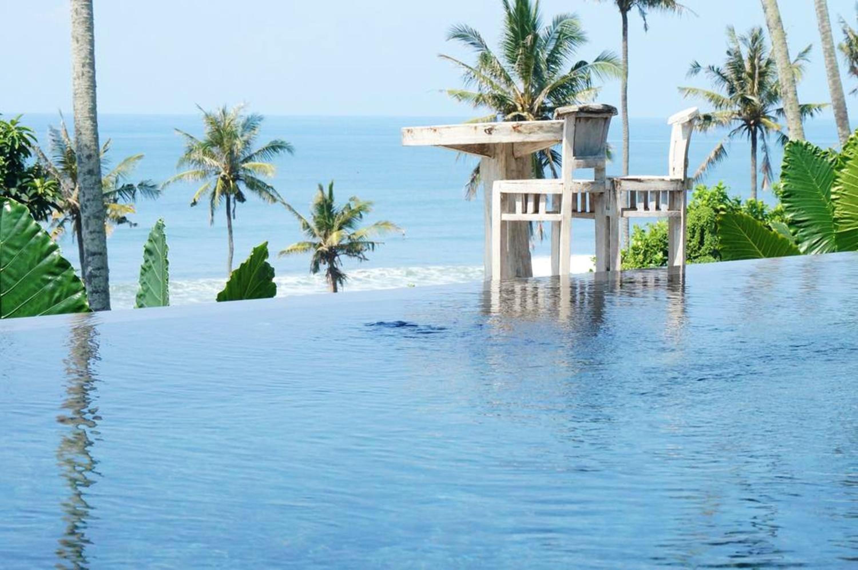 Spacious villa in Kabupaten Tabanan with sea view
