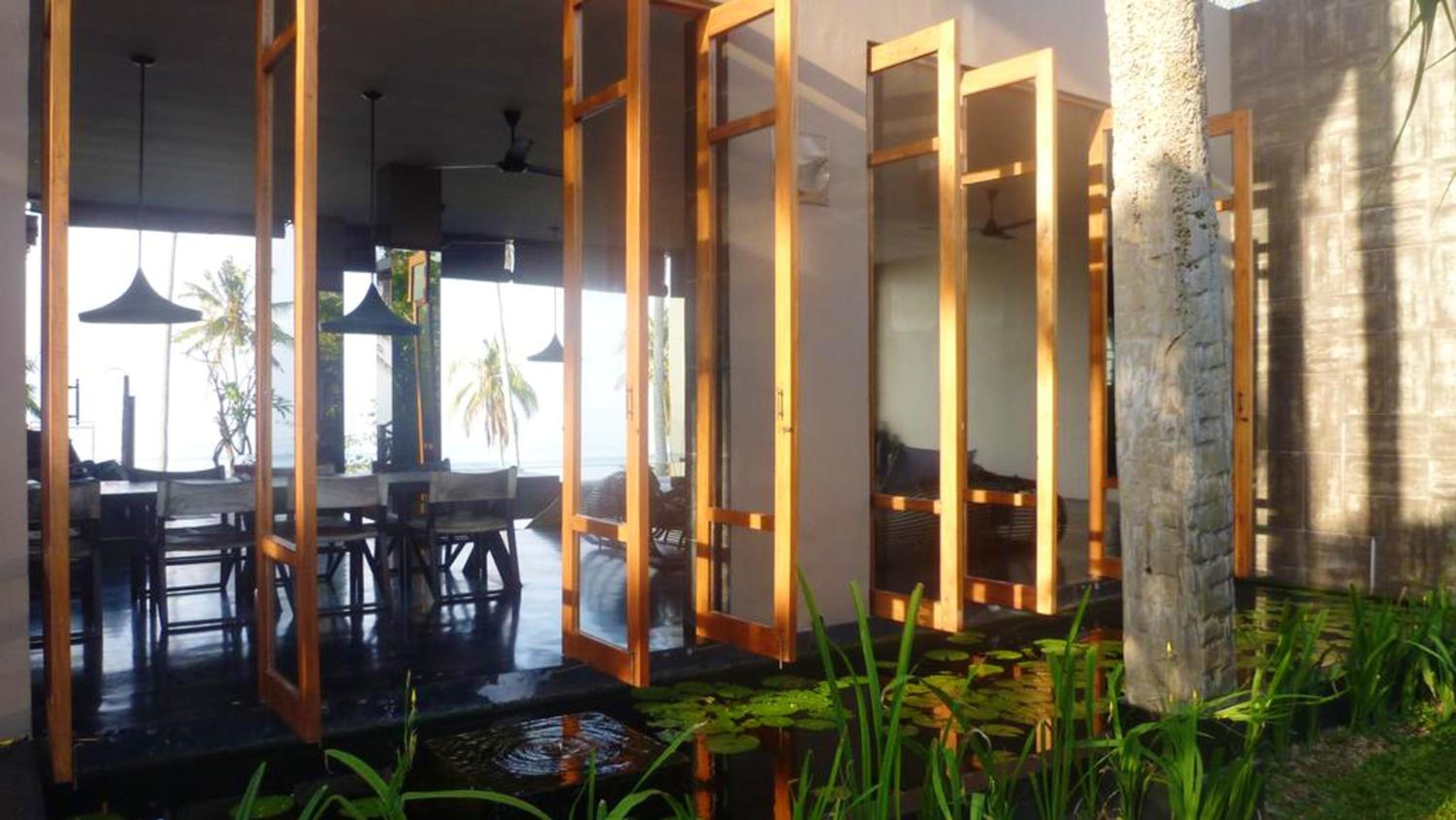 Spacious villa in Kabupaten Tabanan with sea view
