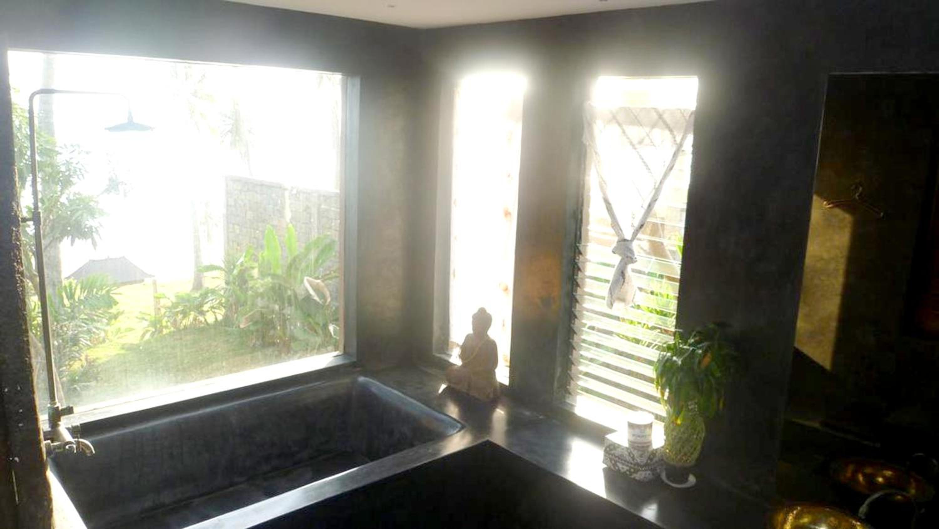Spacious villa in Kabupaten Tabanan with sea view