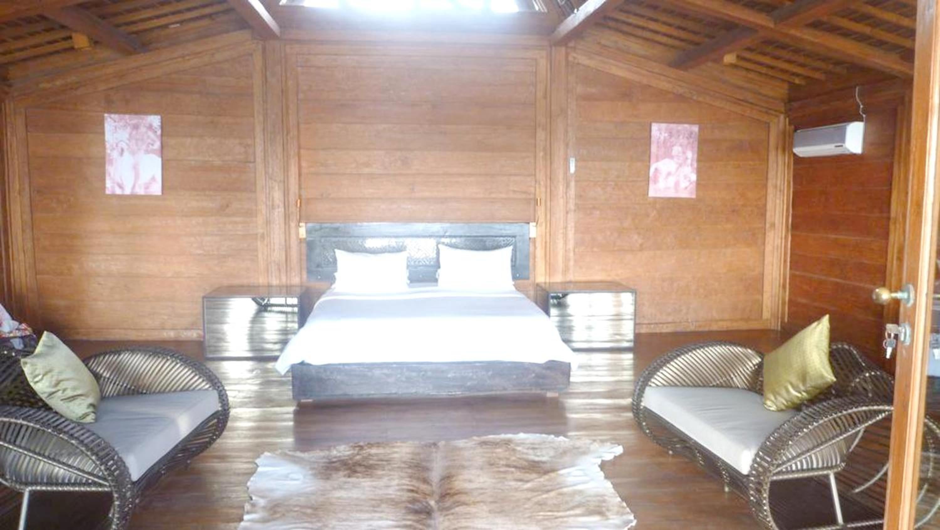 Spacious villa in Kabupaten Tabanan with sea view