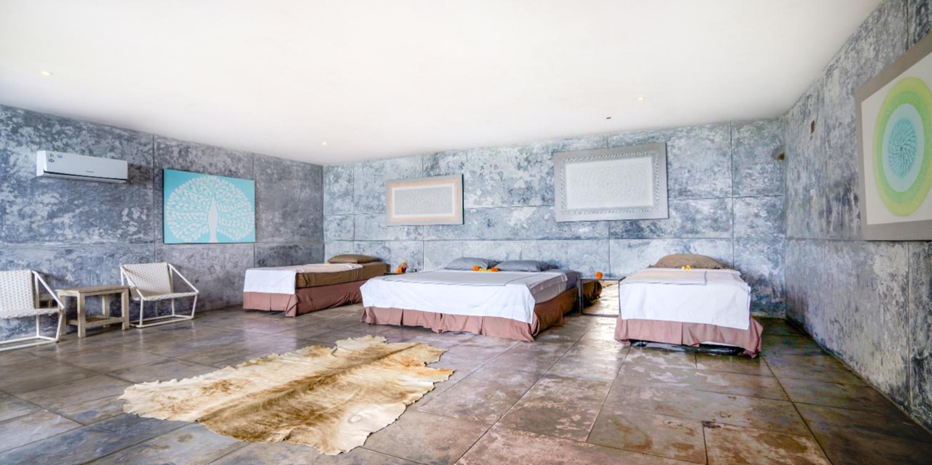 Spacious villa in Kabupaten Tabanan with sea view