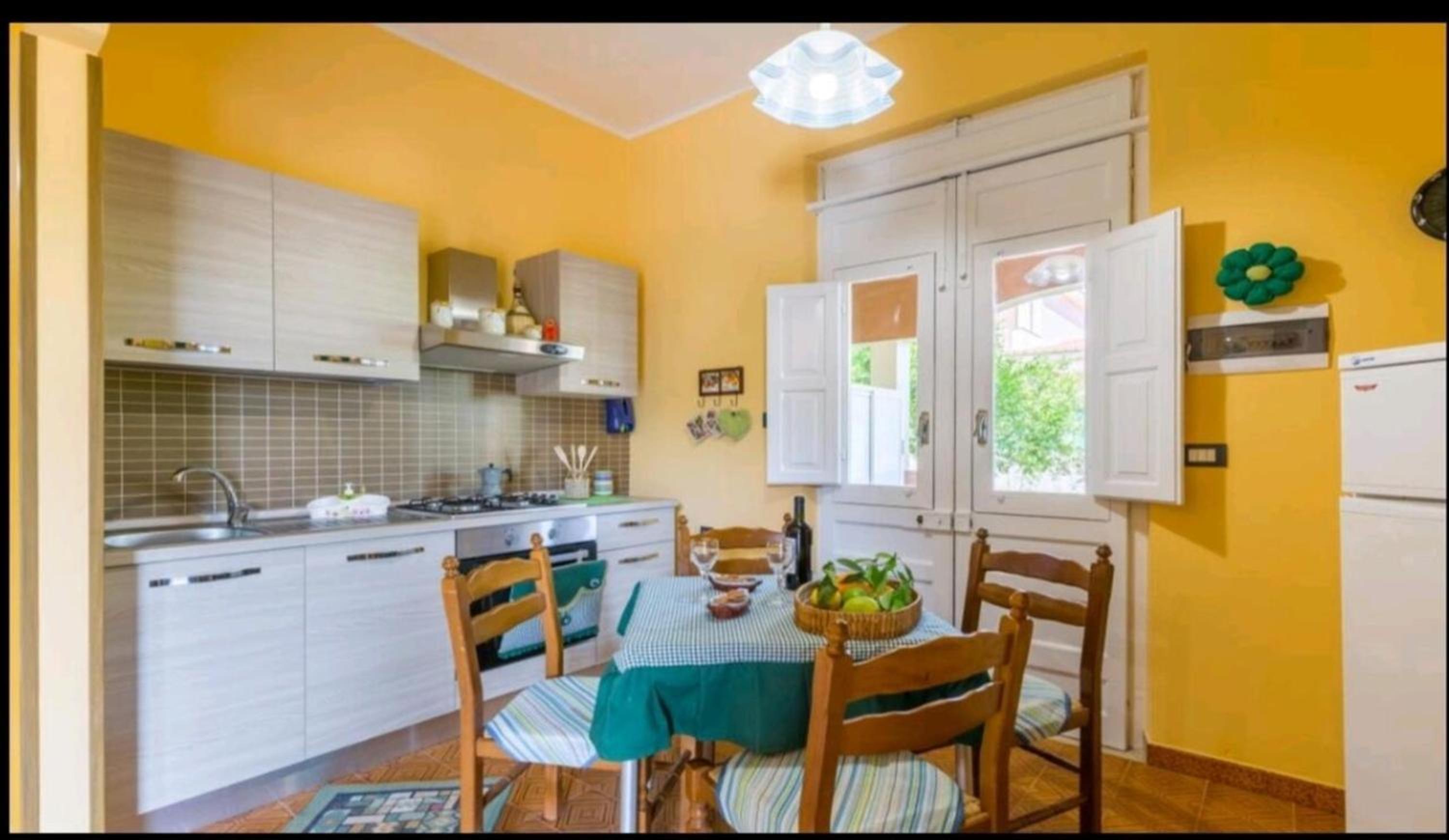 Charming Apartment in Avola with Sea View view 3