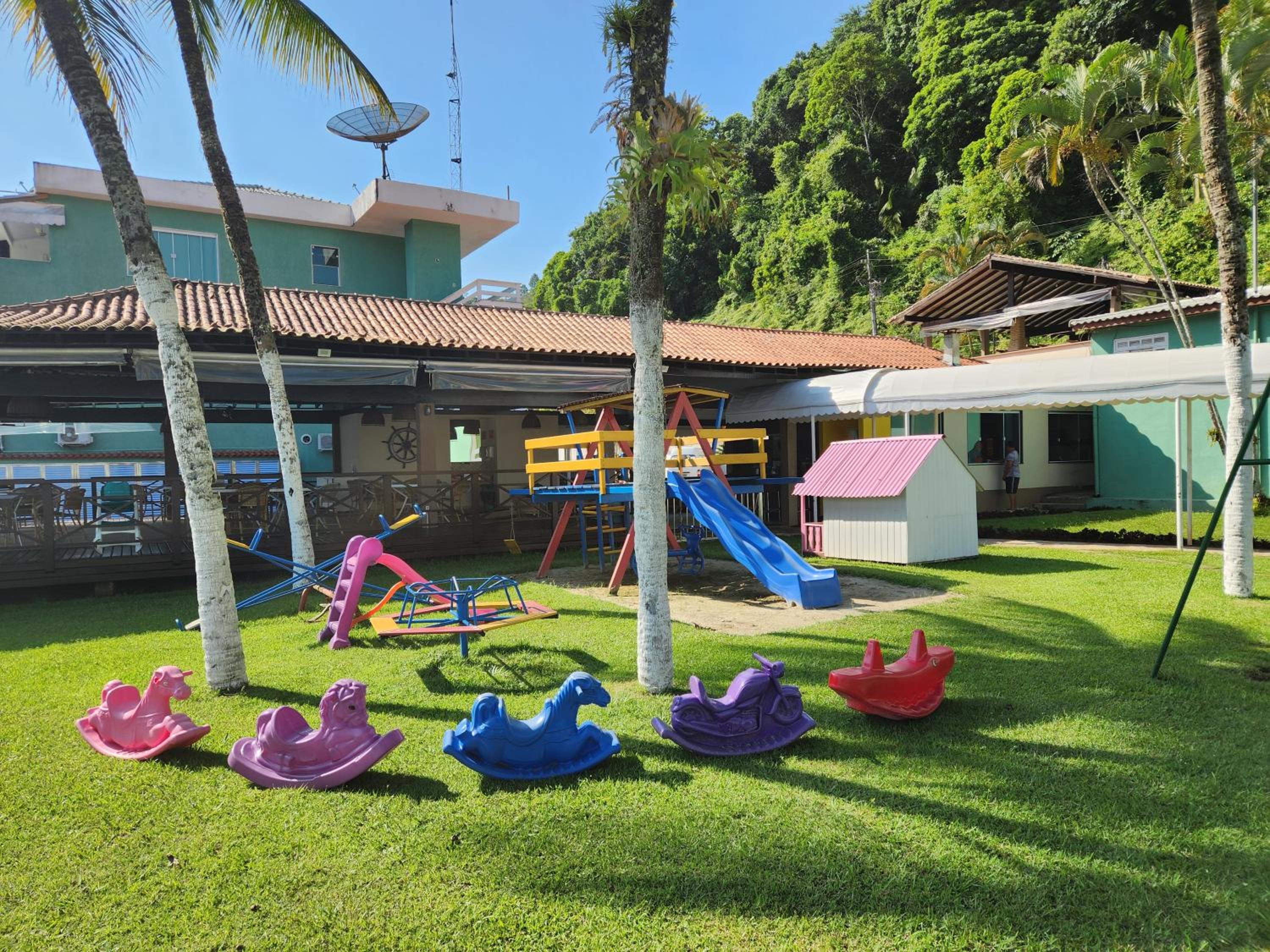 AP ALECRIM Luxo Cond Aquarius I Angra dos Reis