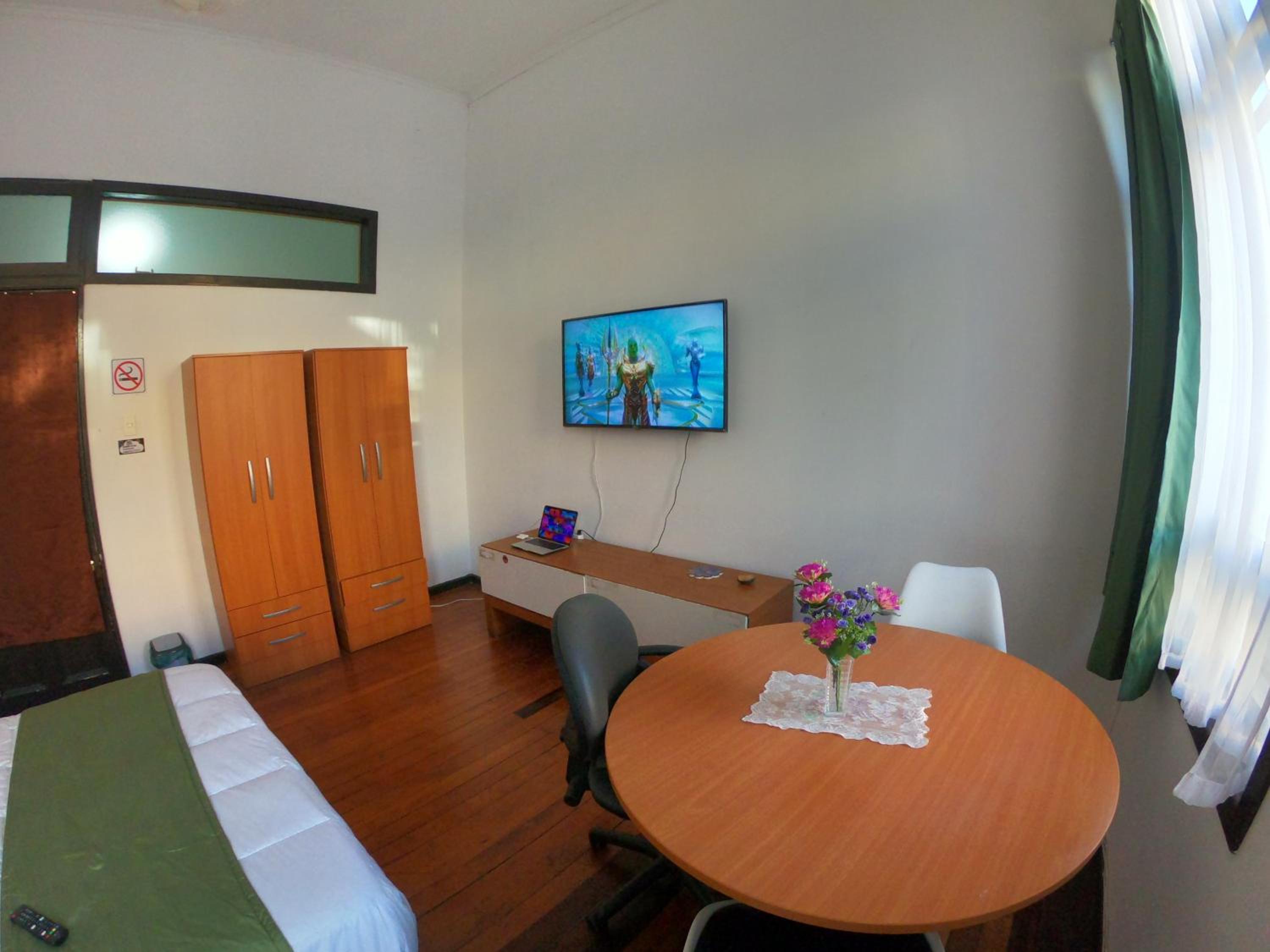 Volta Inn Hostel