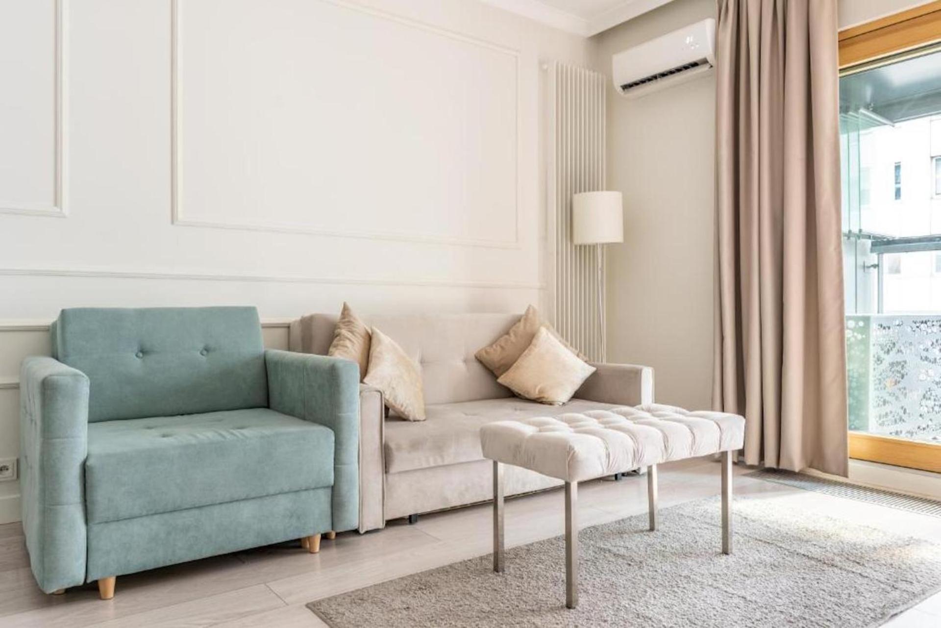 Urban Chic - Luxury Stay at Mennica Residence Warsaw