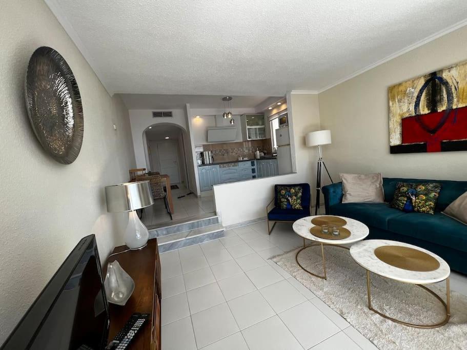 Sunny Apartament with a view to Gibraltar in Miraflores photo 4