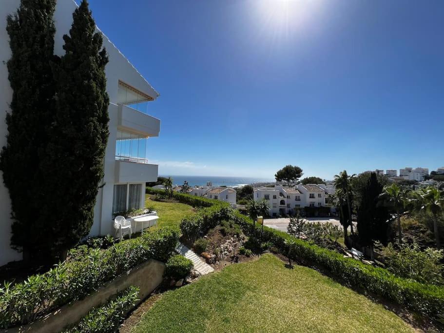 Sunny Apartament with a view to Gibraltar in Miraflores photo 5