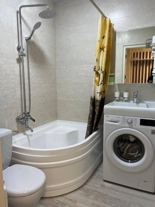 Miracle Apartment