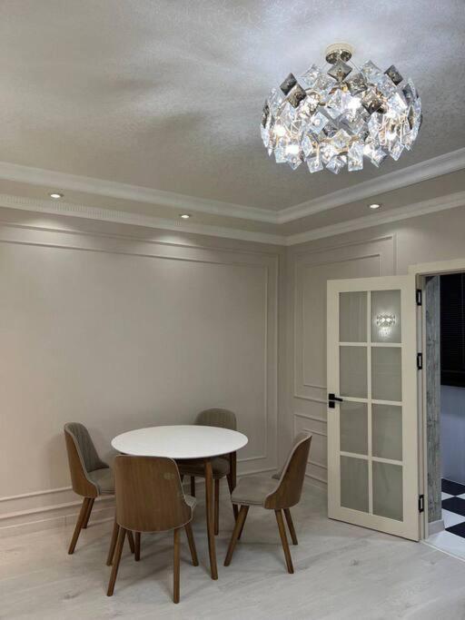 Miracle Apartment