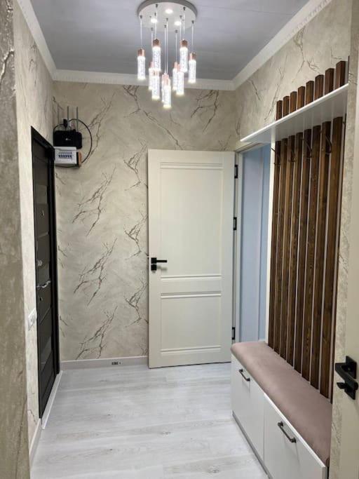 Miracle Apartment