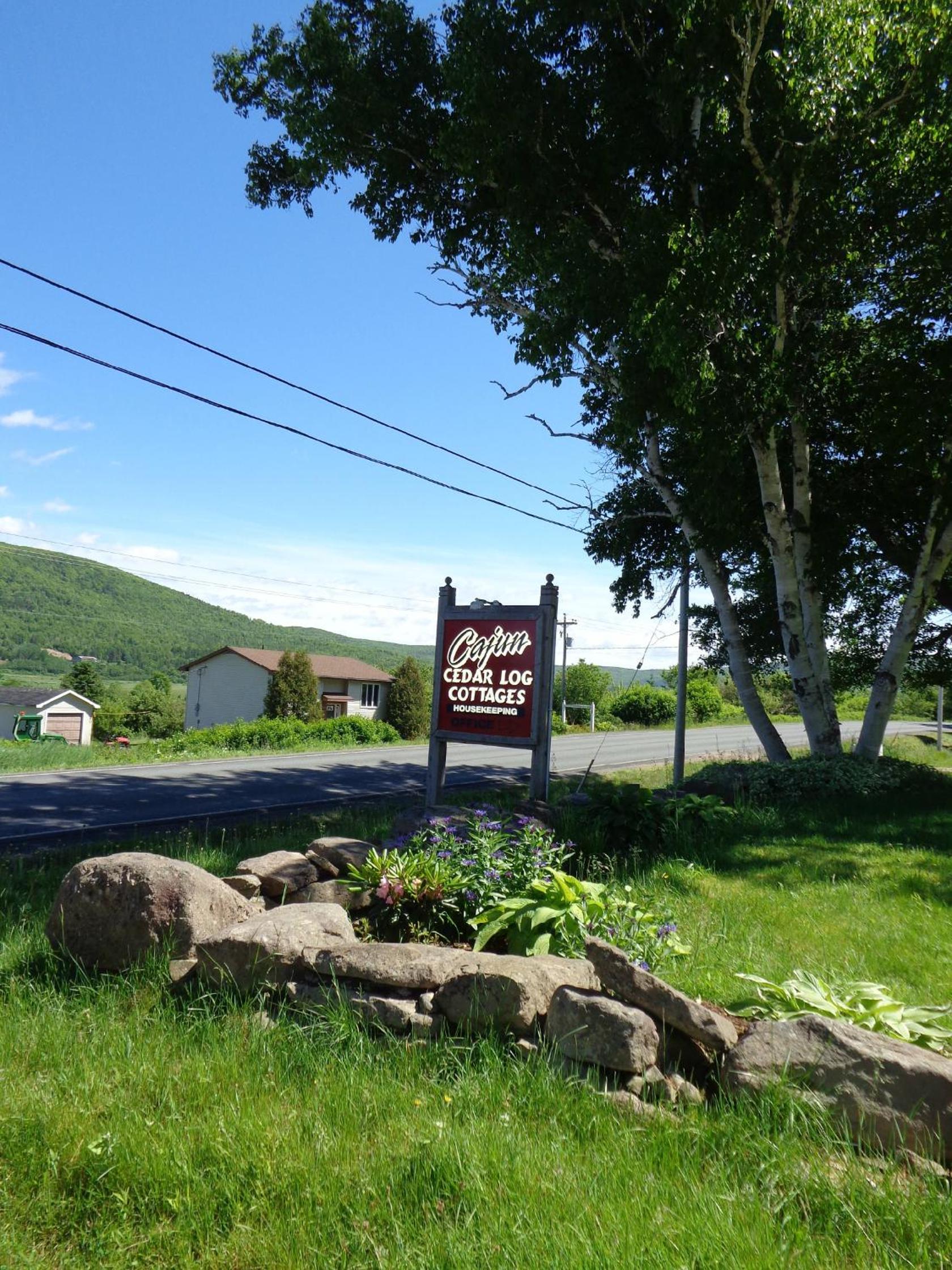 Cajun Cedar Log Cottages Ltd