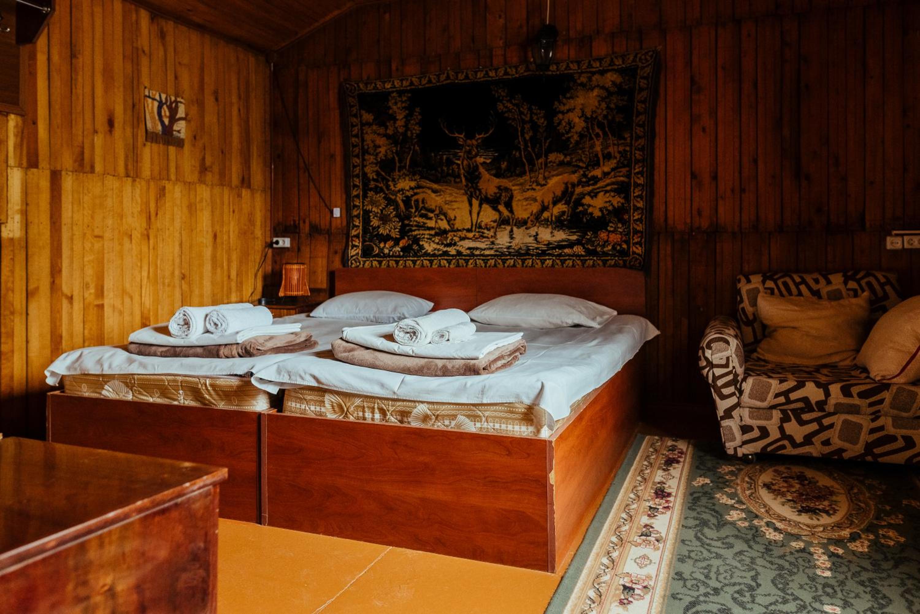 IRIS B&B in DEBED CANYON