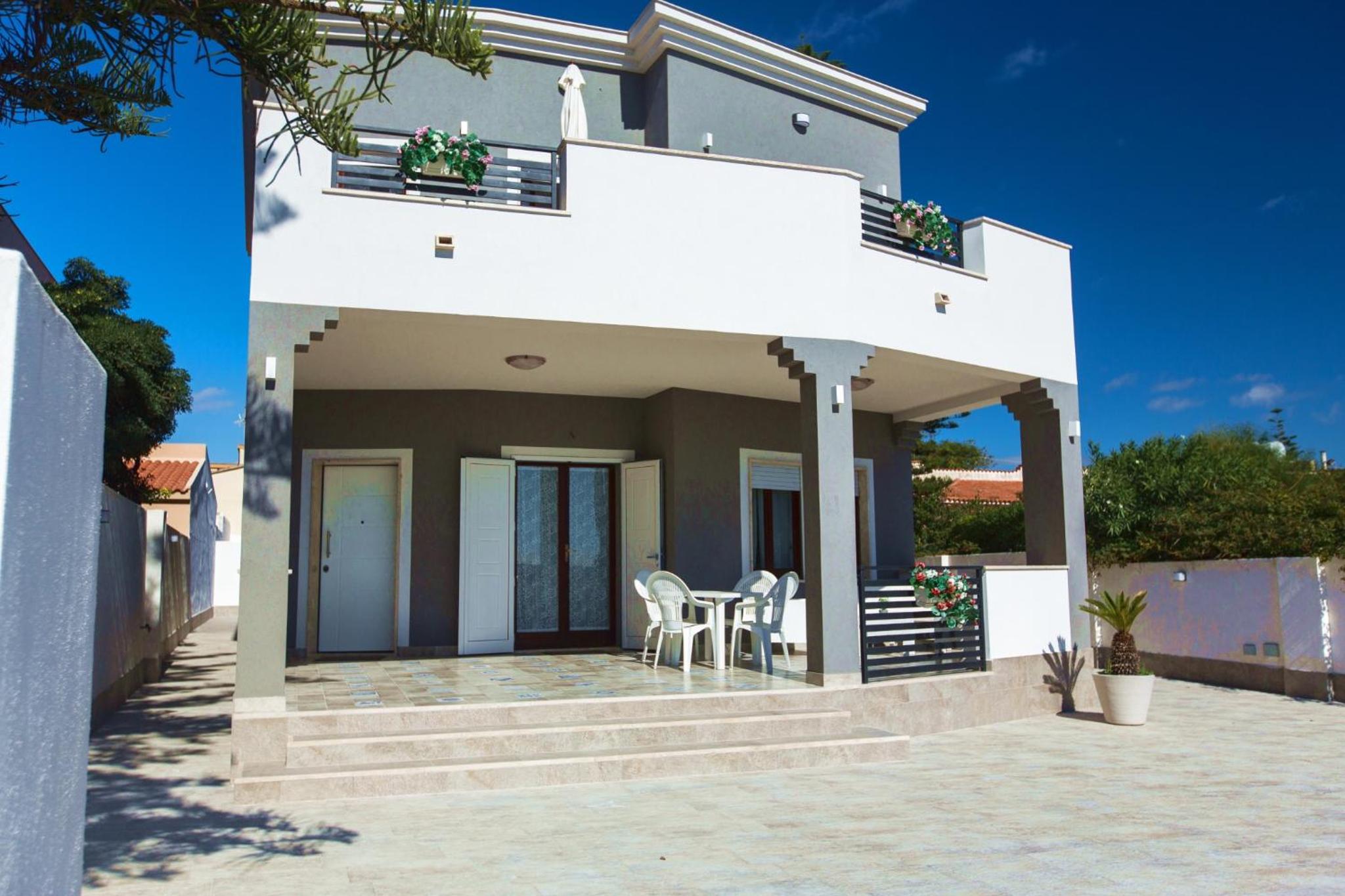 Villa Blue Sea - Xenia Sicily Villas view 4