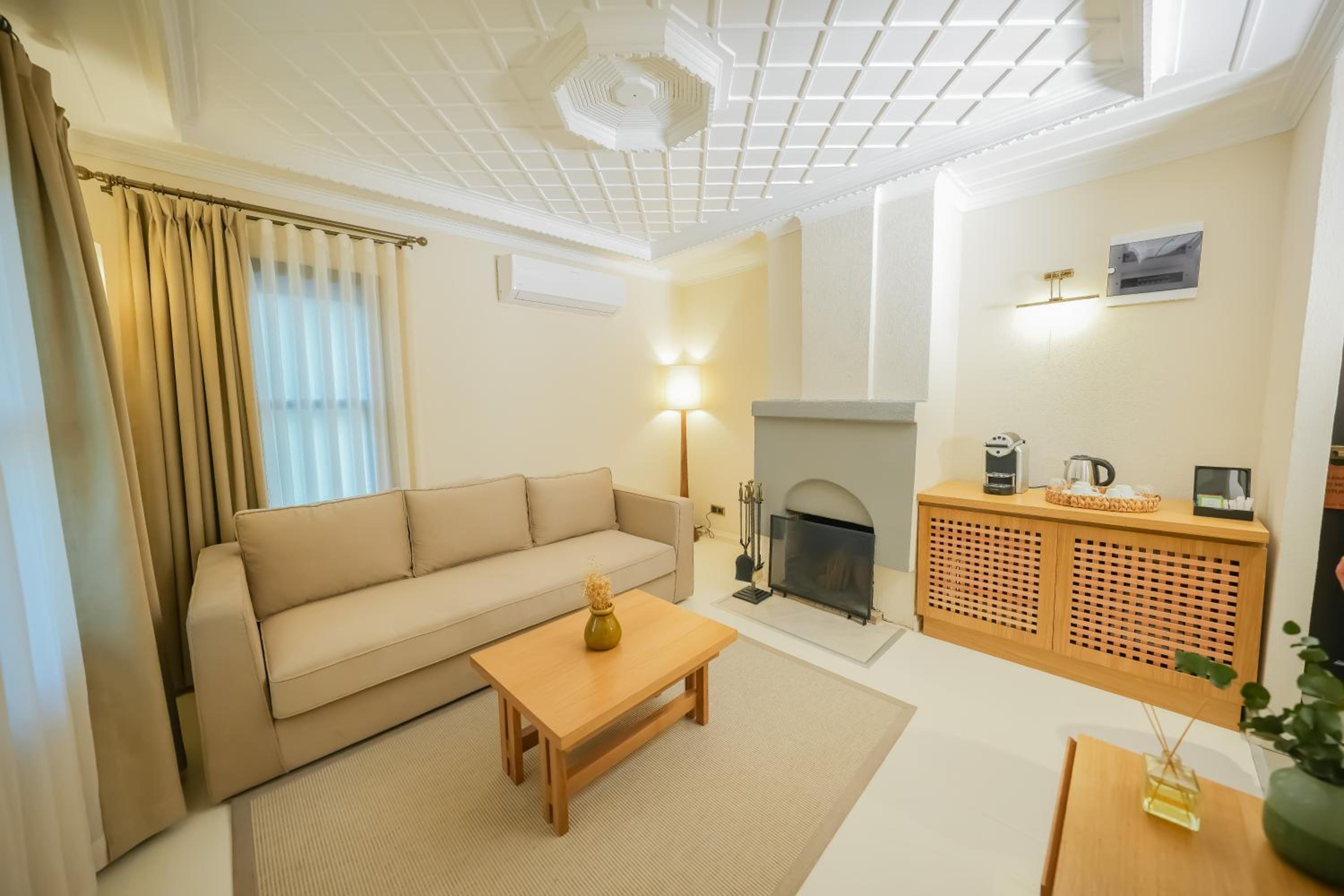 Nuup Hotel - Image 35