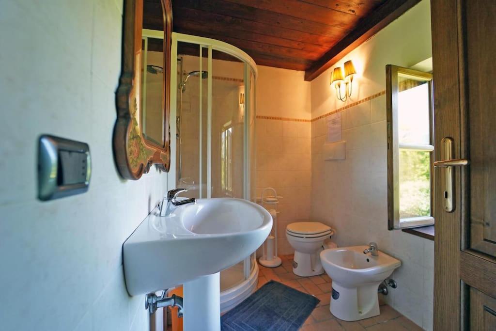 Villa Le Due Lune 6 Pax by VILLASRETREATS