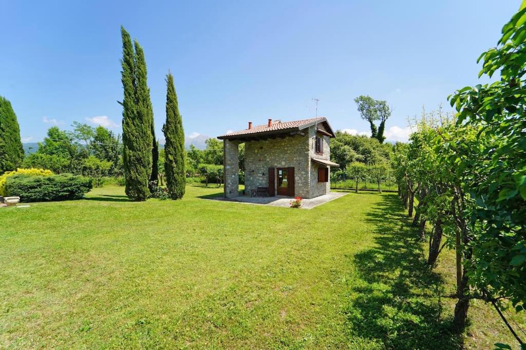 Villa Le Due Lune 6 Pax by VILLASRETREATS