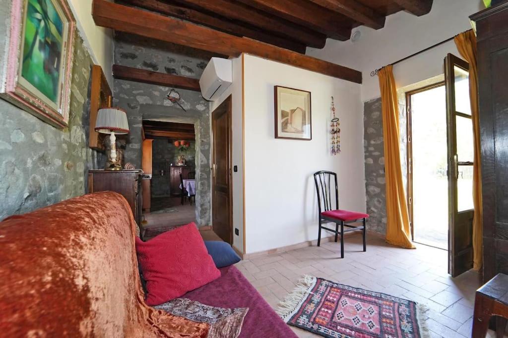 Villa Le Due Lune 6 Pax by VILLASRETREATS