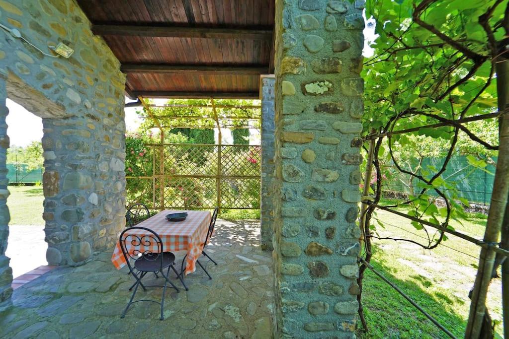 Villa Le Due Lune 6 Pax by VILLASRETREATS