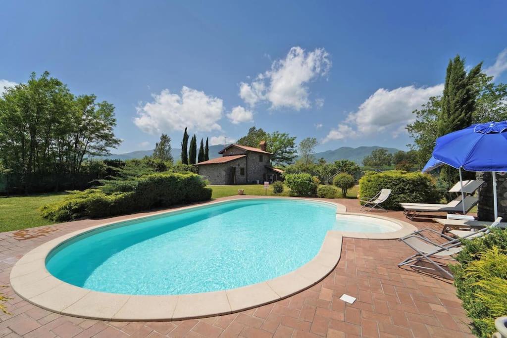 Villa Le Due Lune 6 Pax by VILLASRETREATS