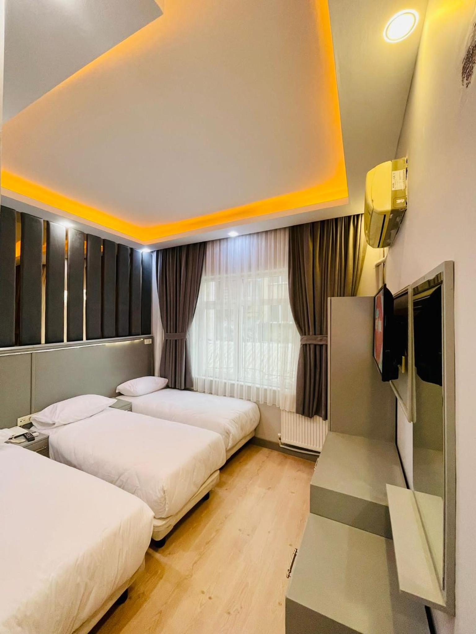 Crowned Plus Otel - Image 31