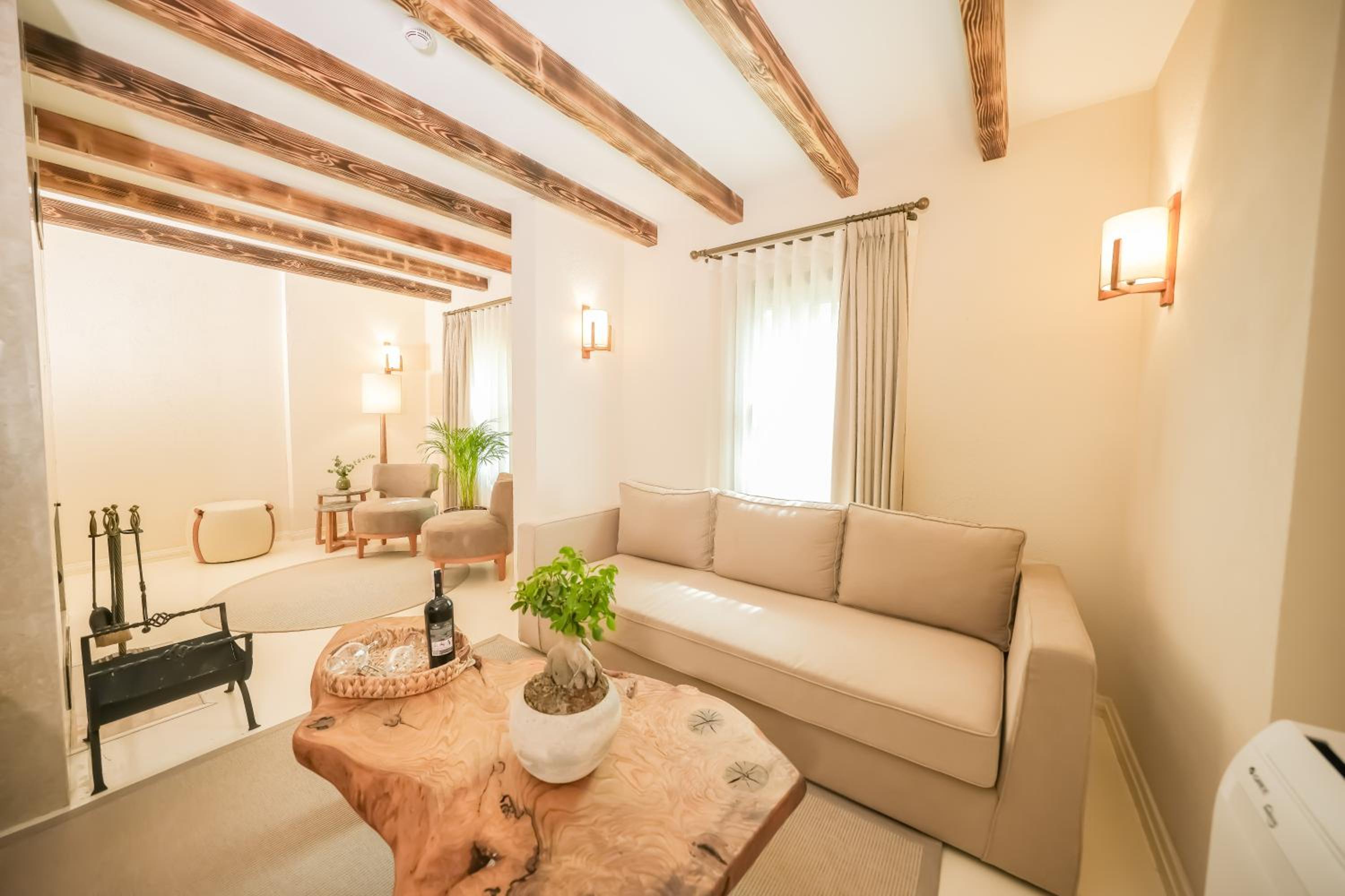 Nuup Hotel - Image 58