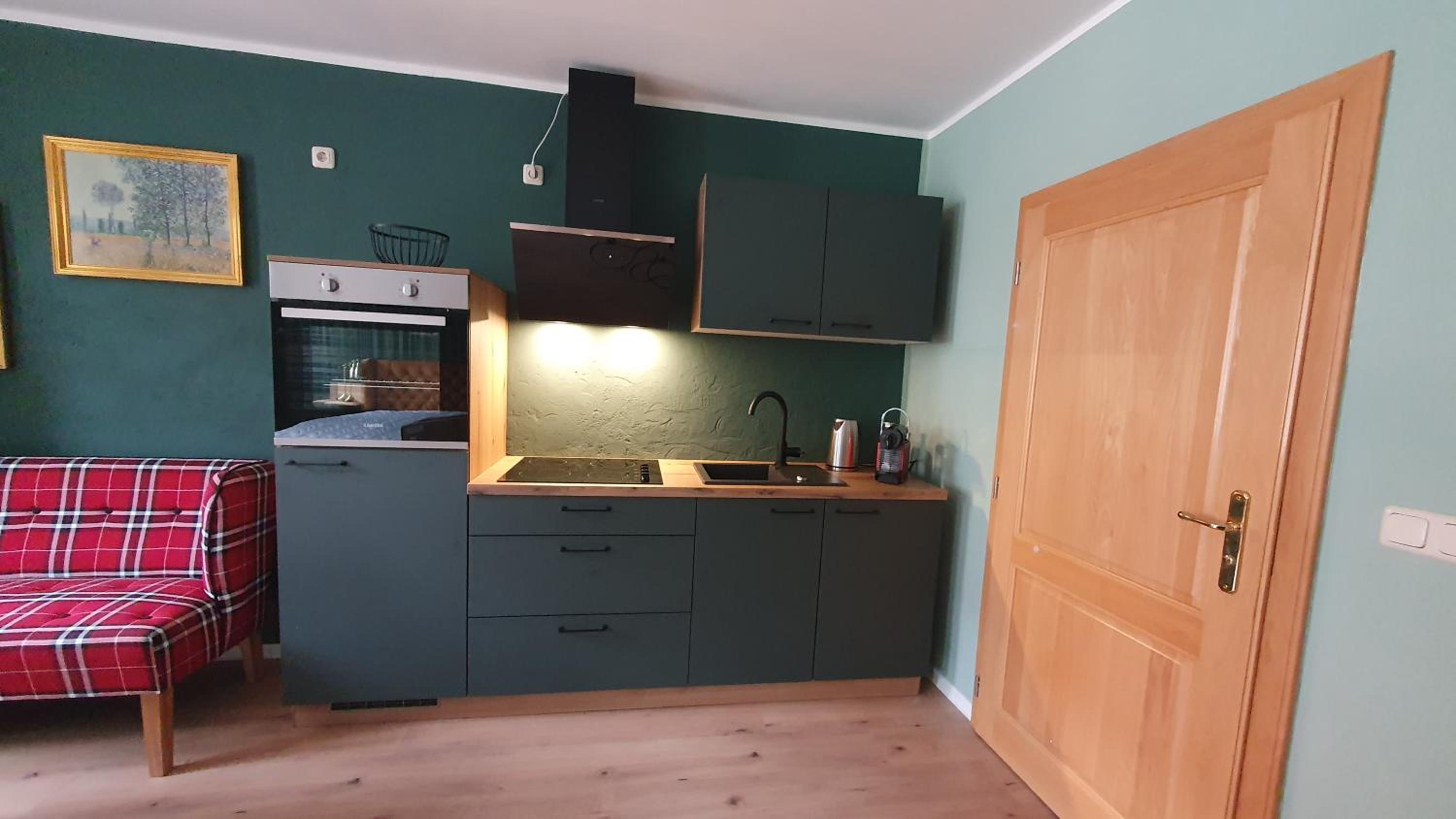 Ferienwohnung,Frühstück gegenüber,Parkplatz kostenlos, zentral Apartment 1