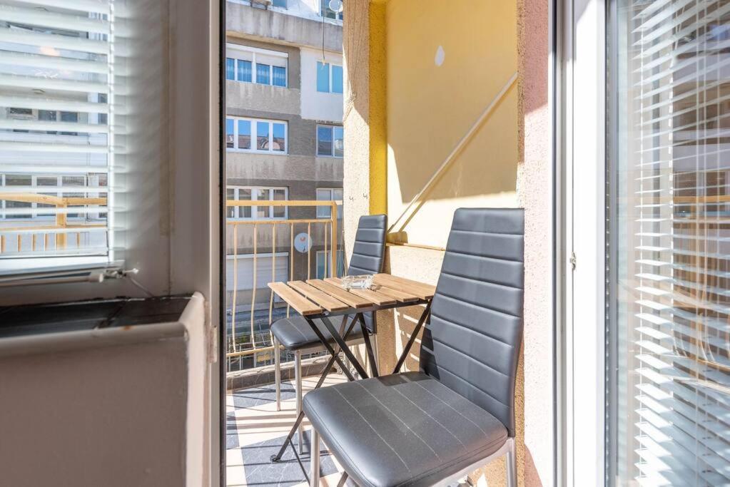 Homey apartment near Grand Mall
