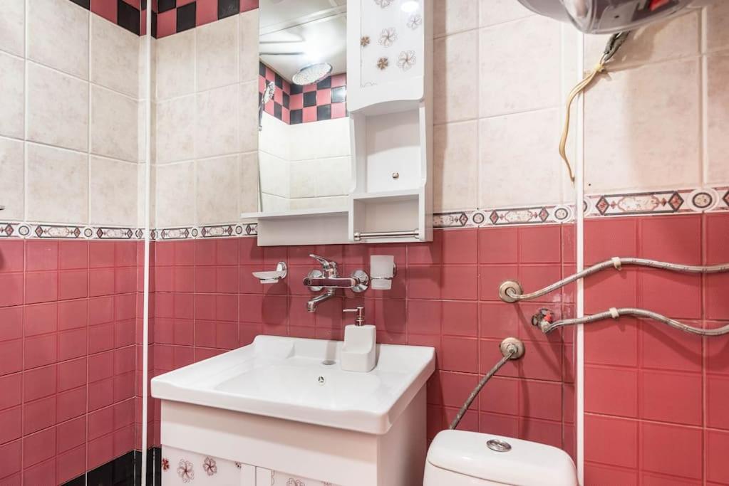 Homey apartment near Grand Mall