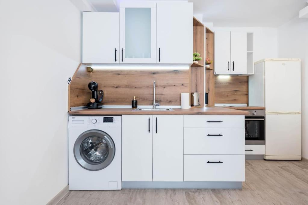 Homey apartment near Grand Mall