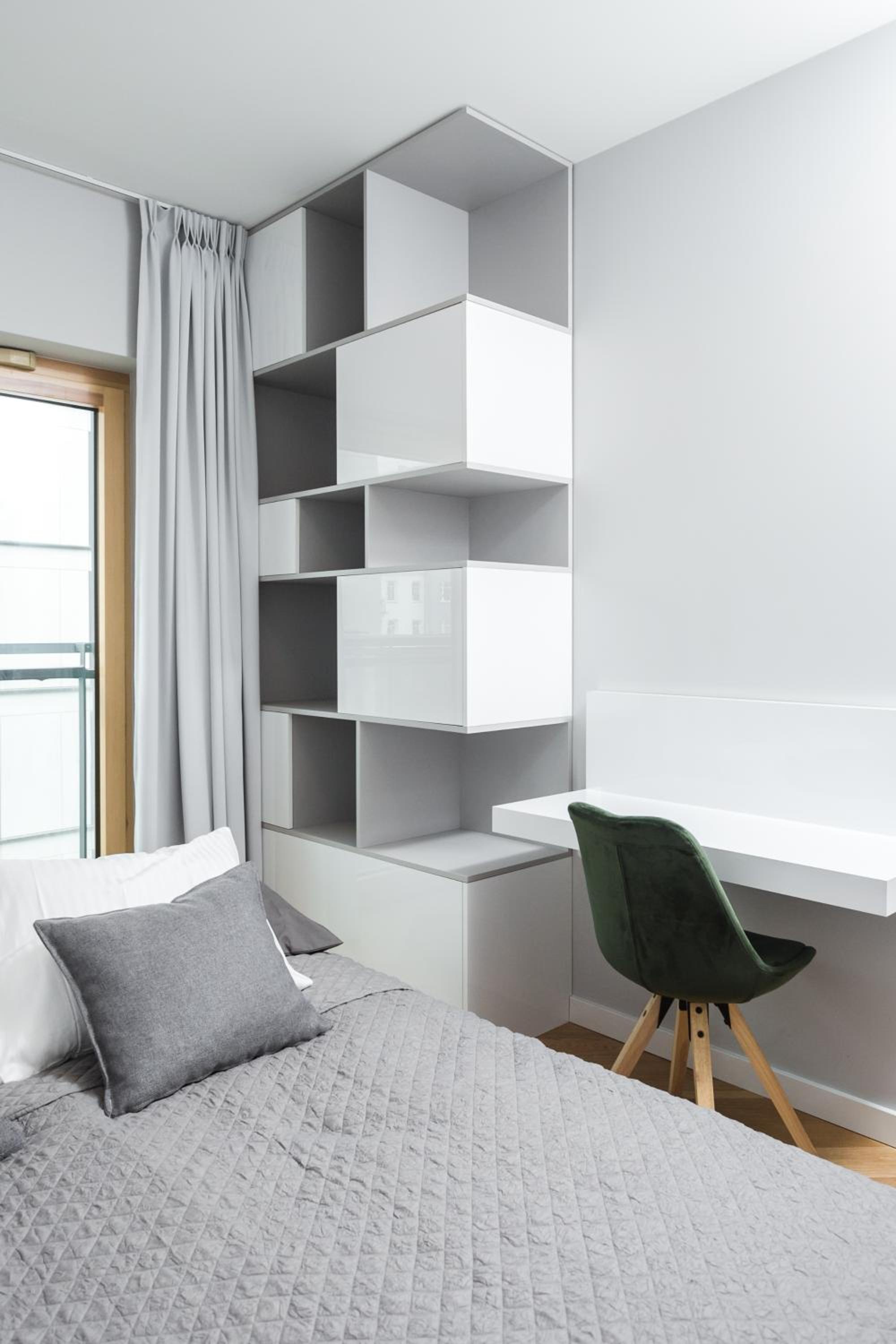 Urban Chic - Luxury Stay at Mennica Residence Warsaw