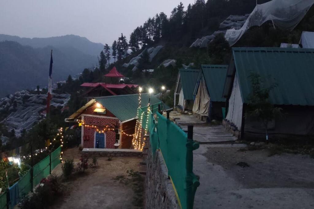 Wild Himalaya Glamping Camp view 4