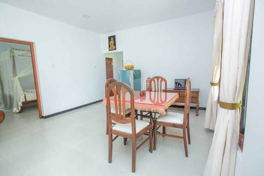 Greenway Apartment