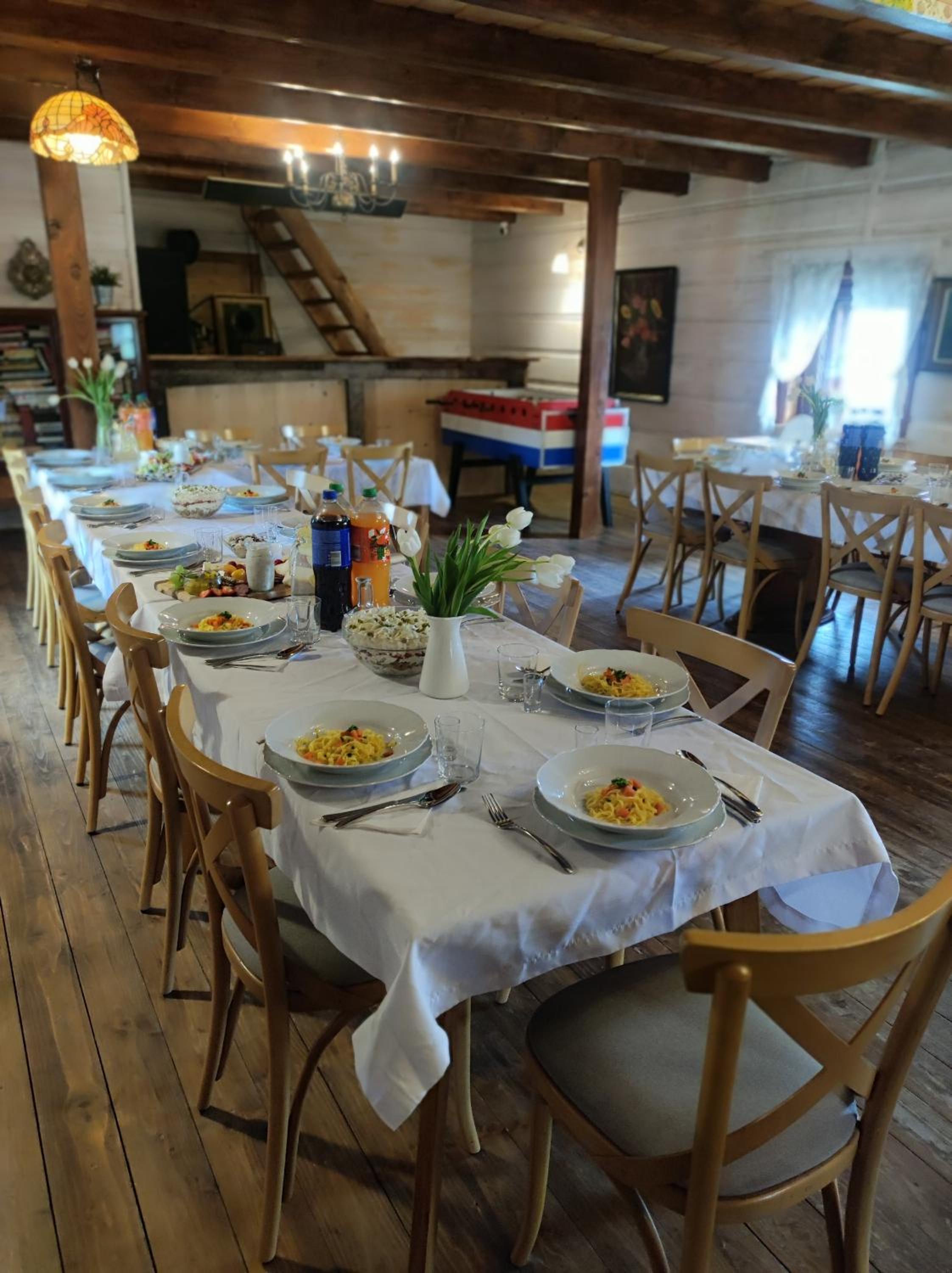 dining