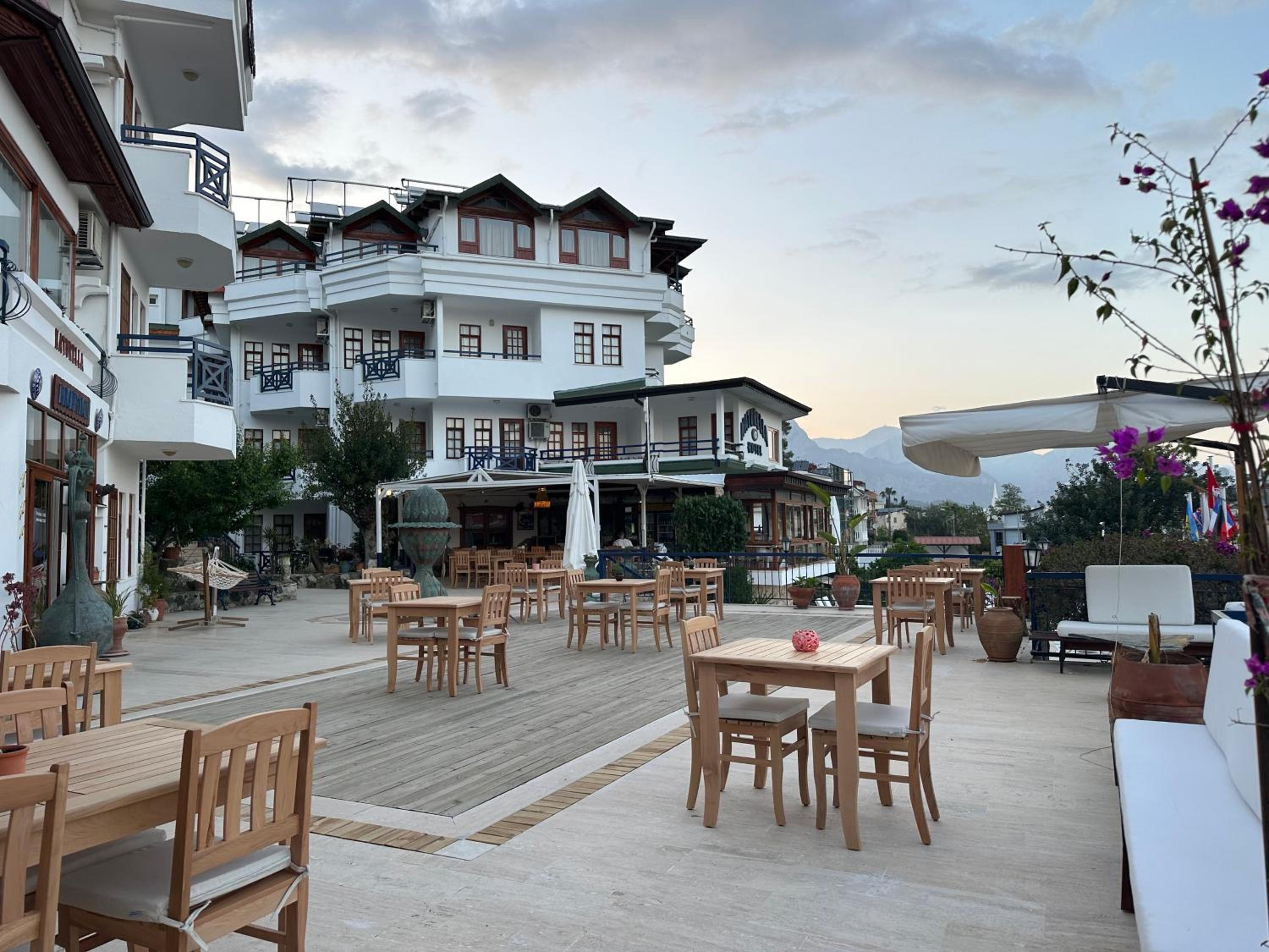 NATURELLA APART HOTEL - Image 41