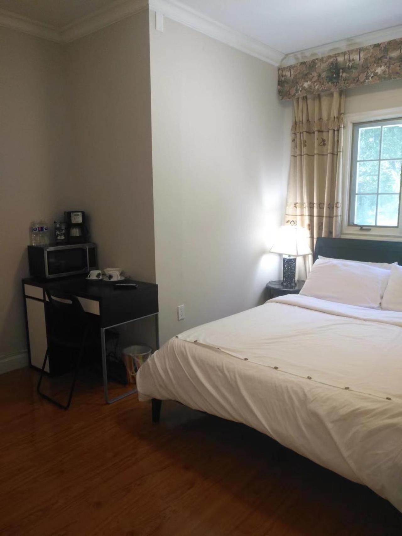 Resort style entire guesthouse with kitchen-2 rooms