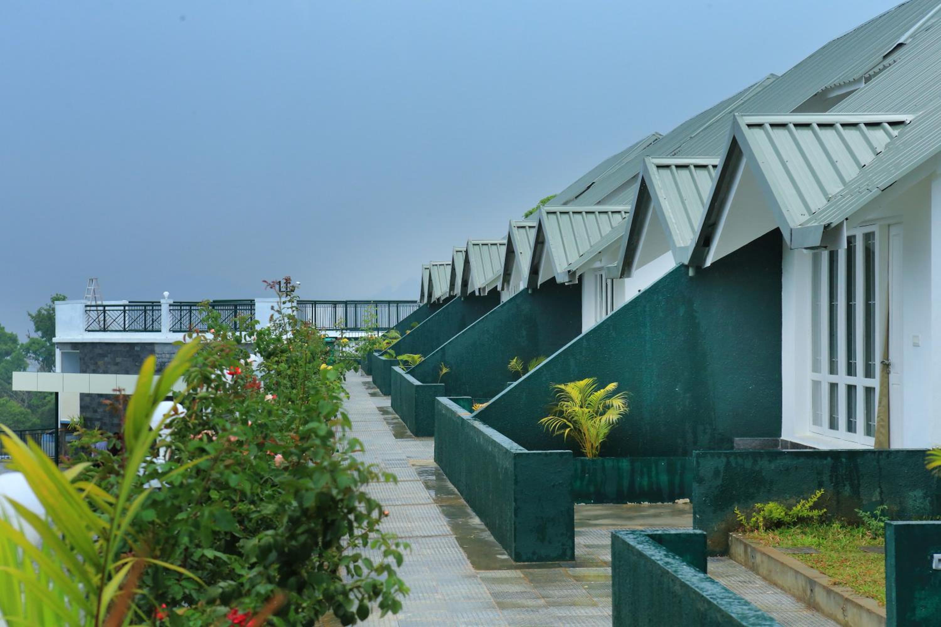 Munnar Tea Hills Resort - MTHR