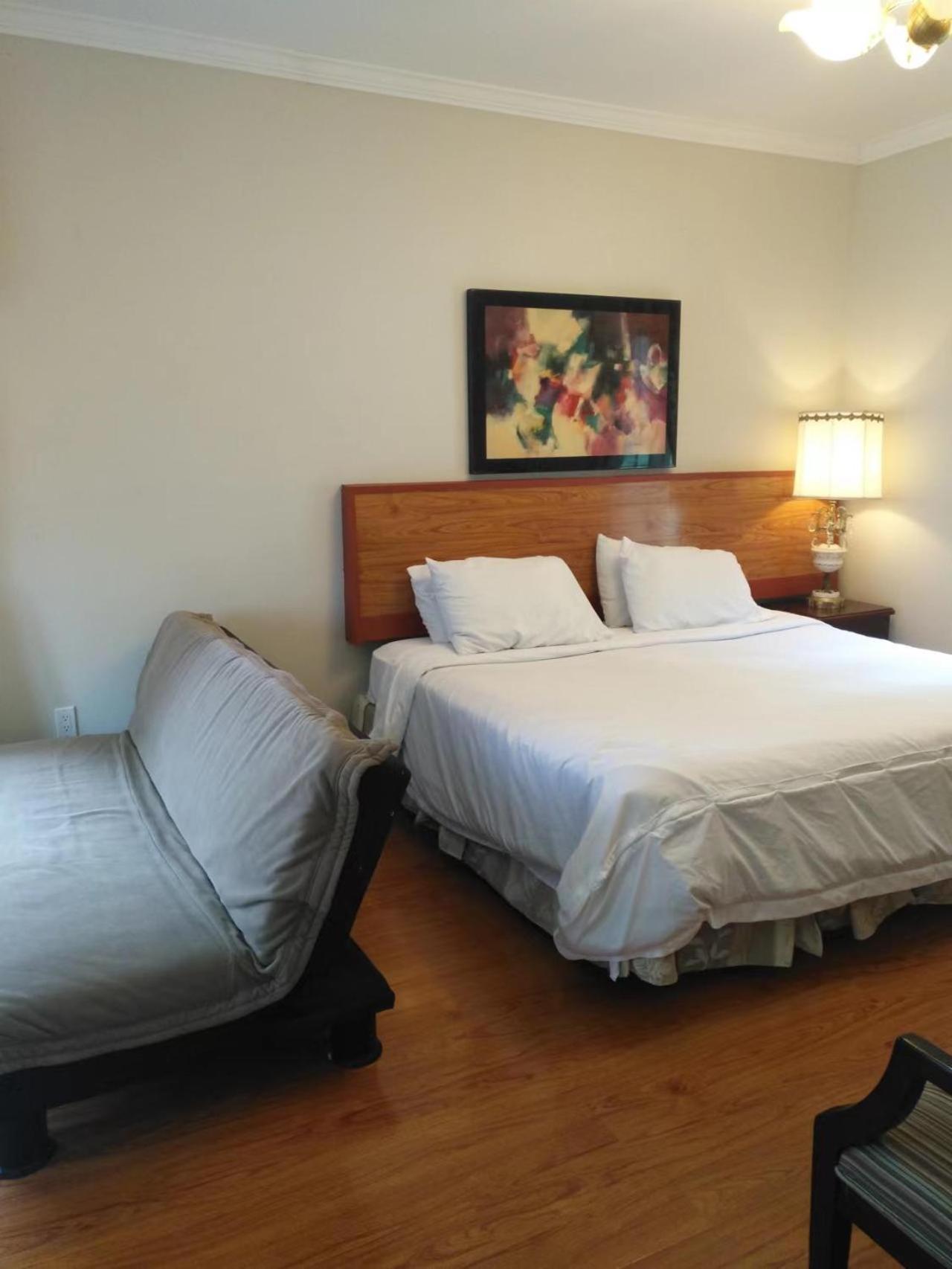 Resort style entire guesthouse with kitchen-2 rooms