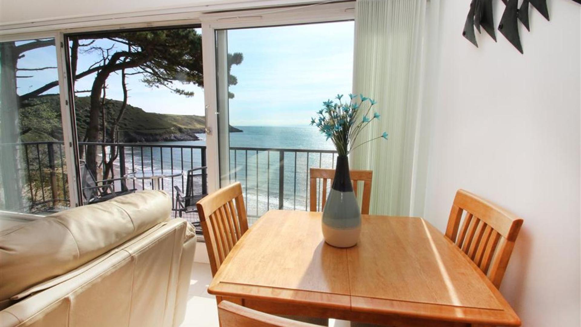 1 Bed in Caswell oc-hh9312 view 2