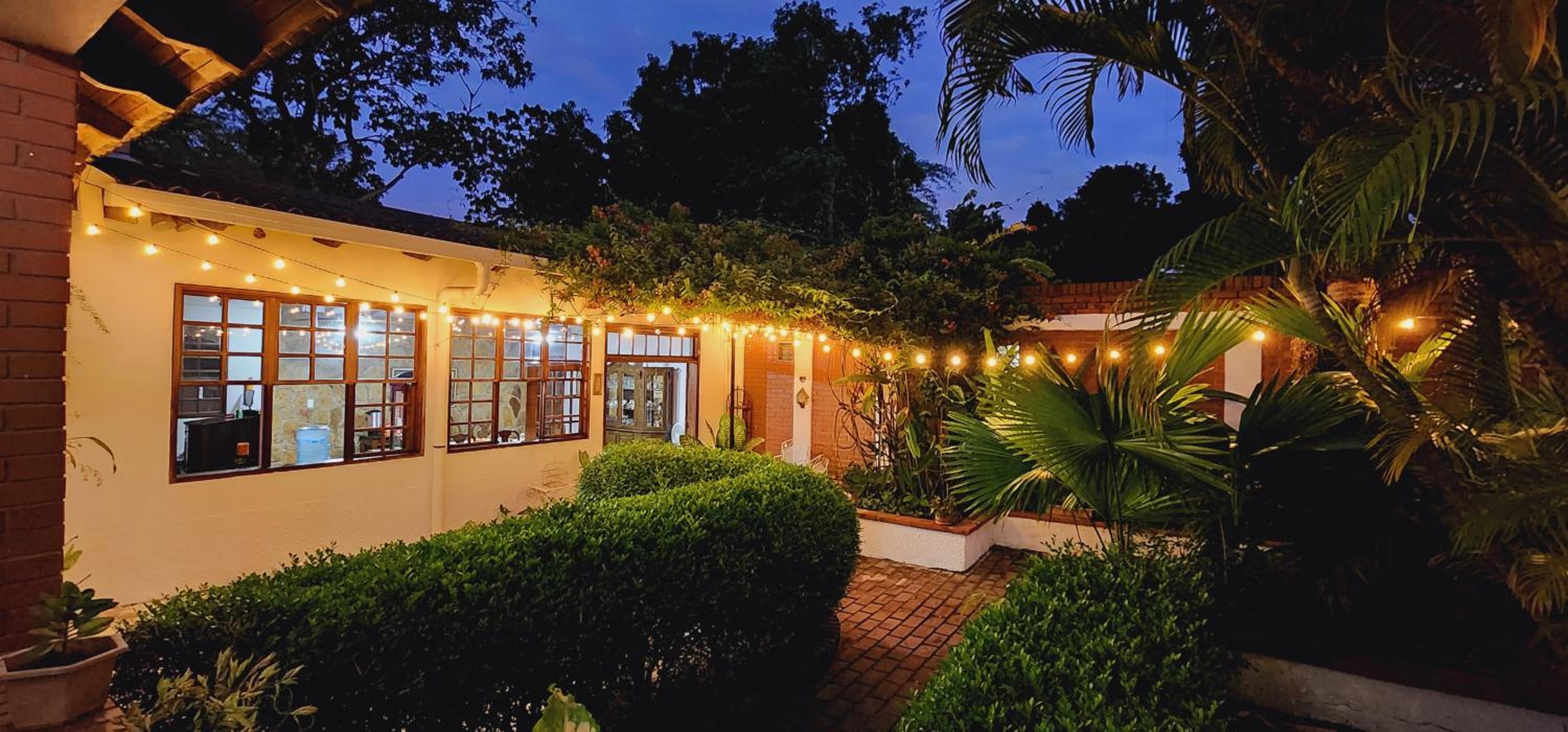 Camilas Hotel