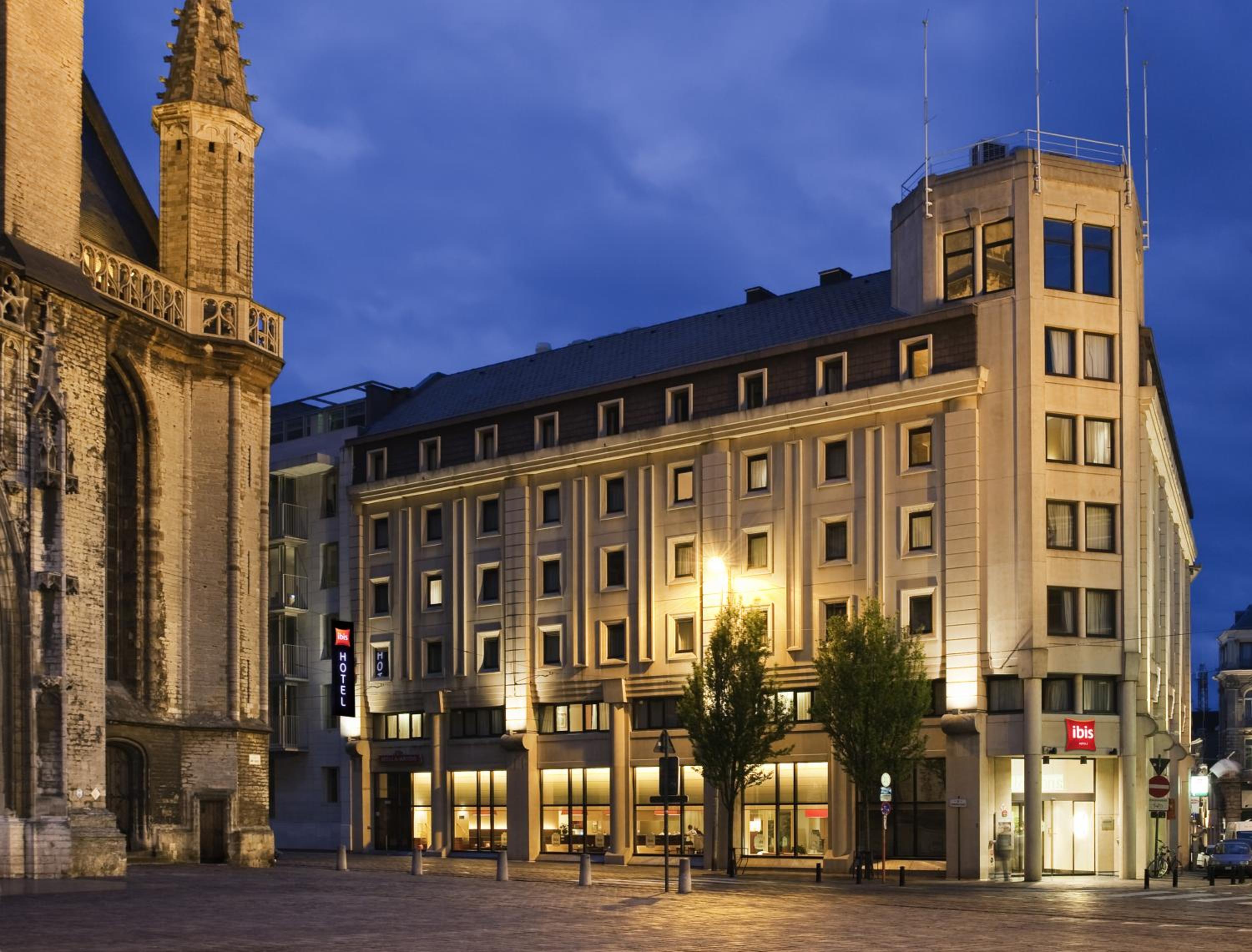 Hotel ibis Gent Centrum St. Baafs Kathedraal - Image 1