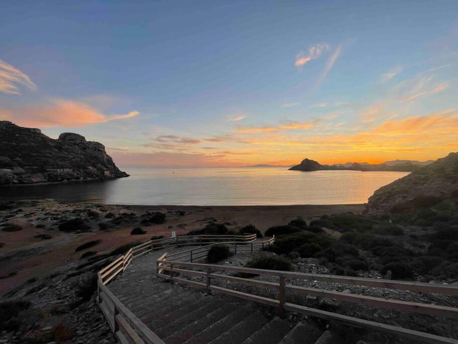 Luxury Designer Apartment - Unbeatable Sea Views
