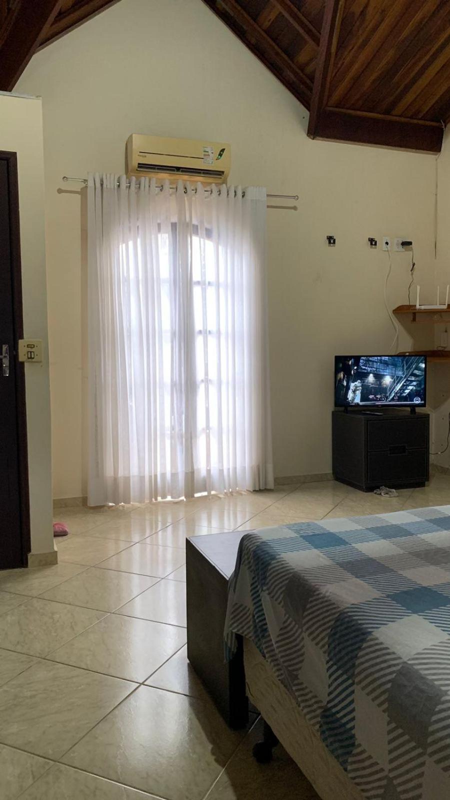 Casa com piscina ubatuba
