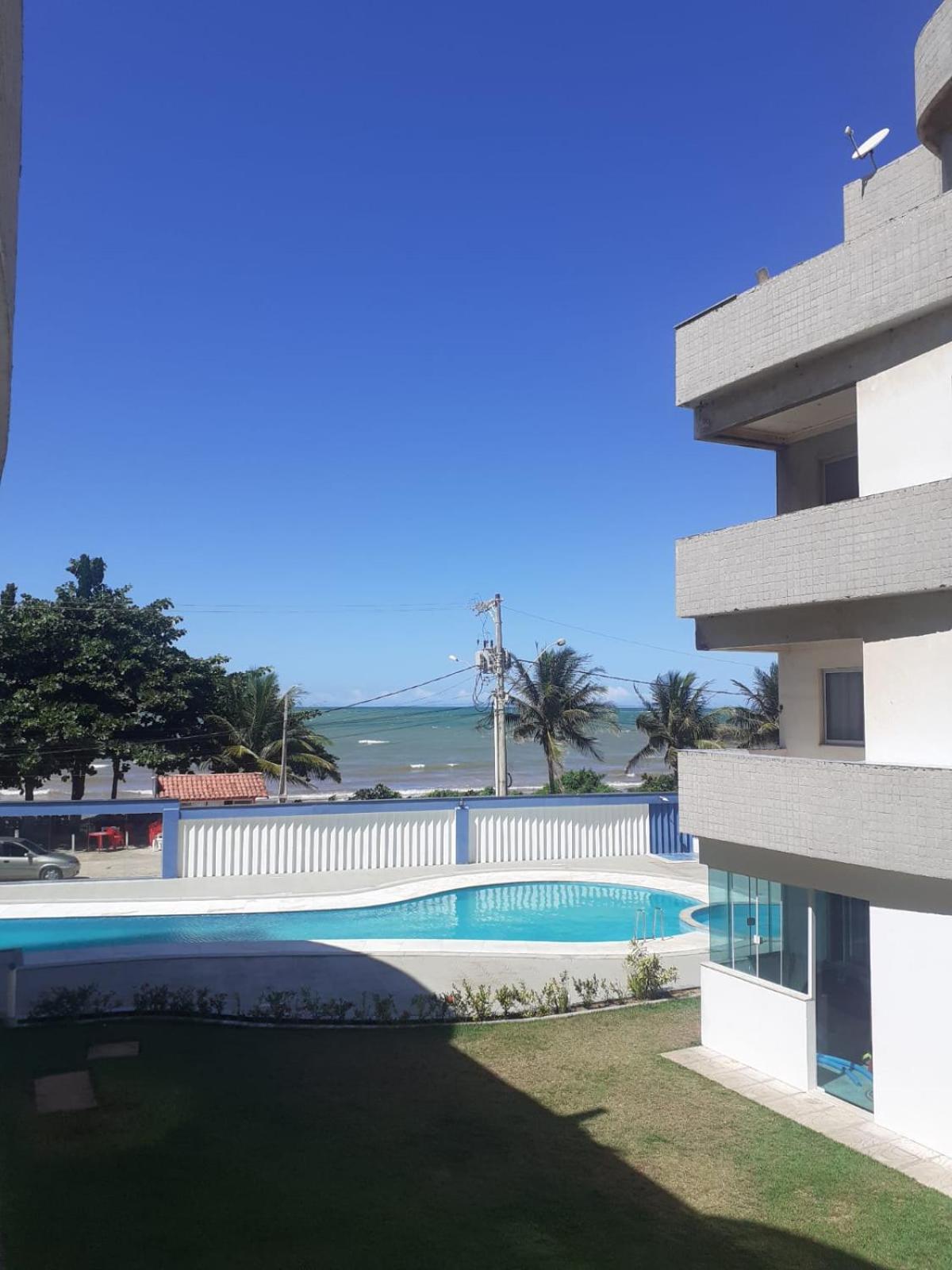 Apartamento Dois Quartos Frente para o Mar e Piscina Village das Ondas