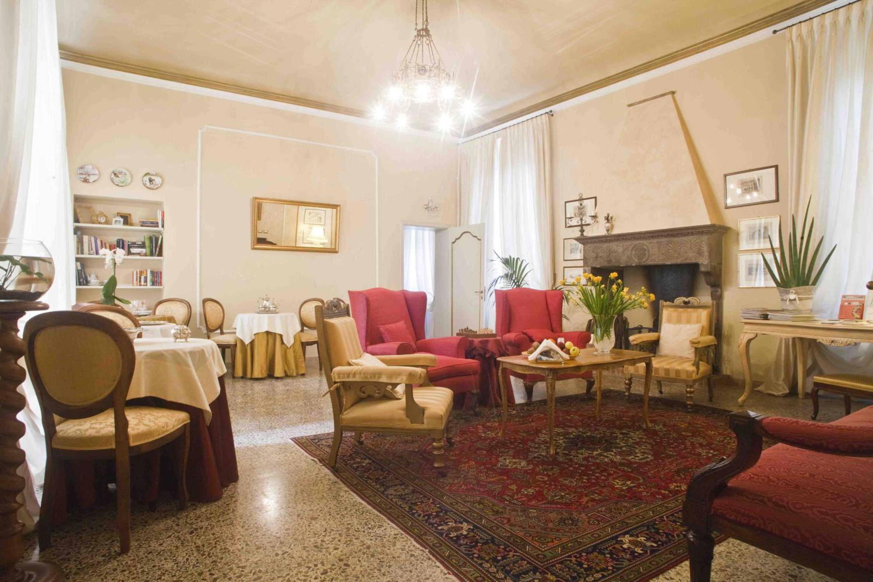 lounge